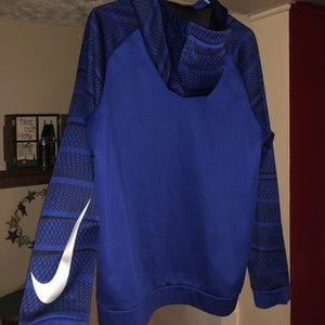 Nike dri-fit hoodie